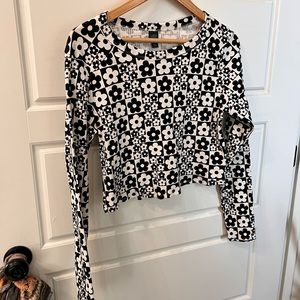 Wild fable womens XL floral flower crop top long sleeve Shirt
